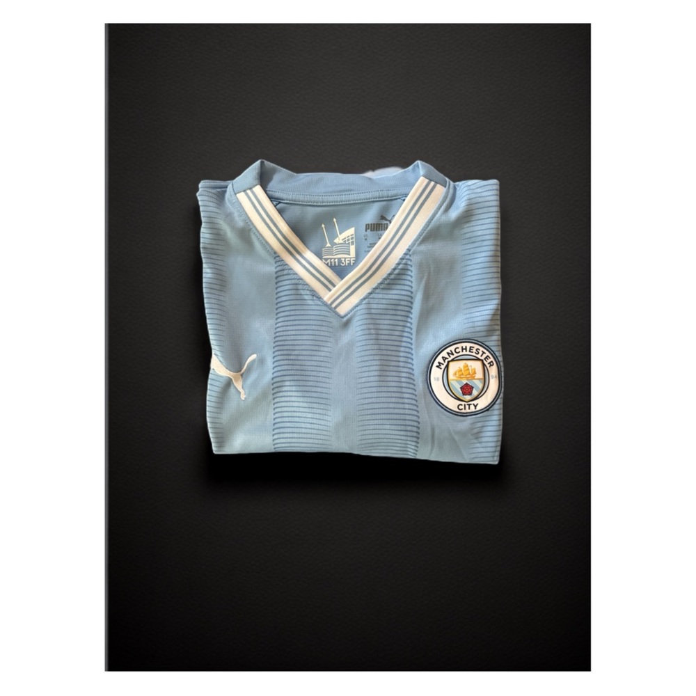 Manchester City 23/24 Home Kit (Puma)